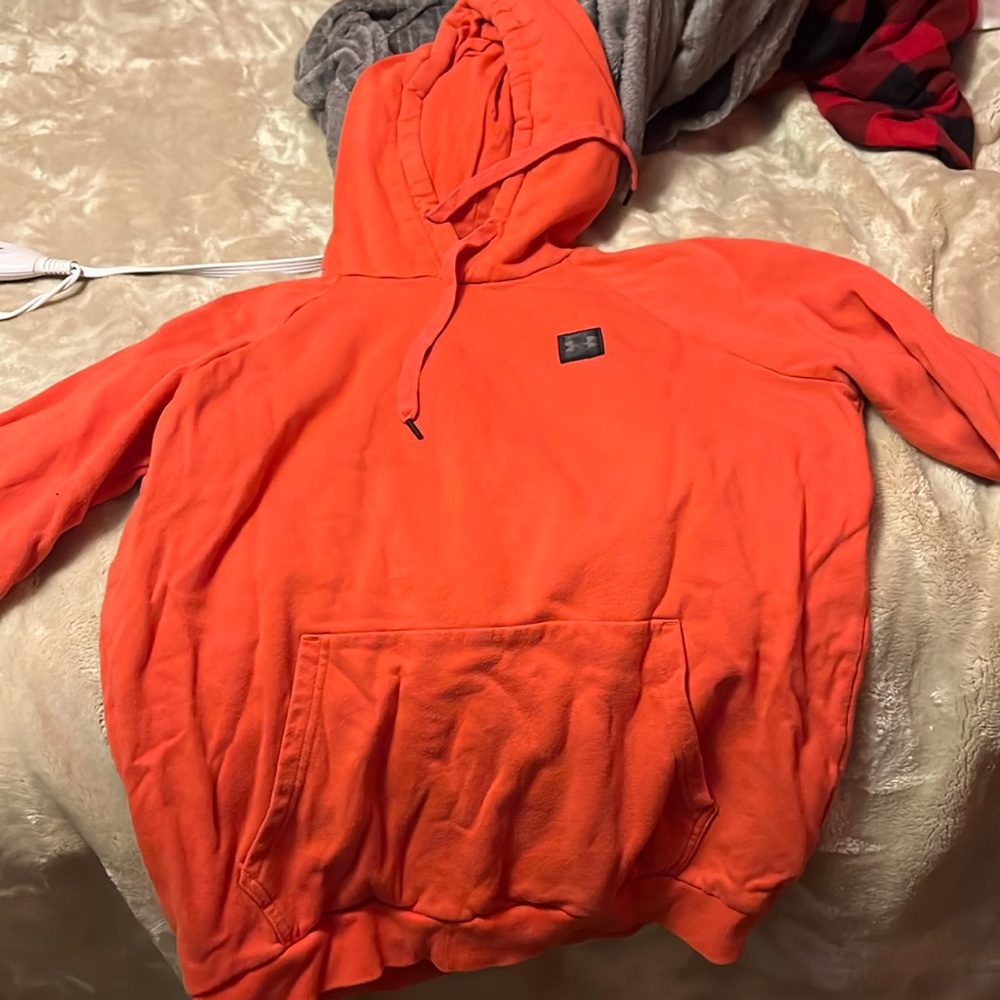 under armour size large
